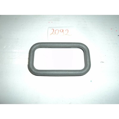 2092 - CORNICE MANIGLIA INTERNA APRIPORTA FIAT RITMO