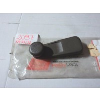 2097 - MANIGLIA ALZAVETRO FIAT ARGENTA 5977232 ORIGINALE