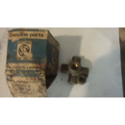 A572R XX - RACCORDO TUBI FRENO 17H7108 MG MGB Austin Healey Sprite