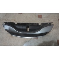 A820T - 8200012581 RENAULT LAGUNA II 2003 PARAURTI ANTERIORE SUPERIORE GRIGLIA