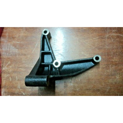 B100 -- 7717420  STAFFA MOTORE PER FIAT PUNTO BARCHETTA LANCIA DEDRA THEMA-0