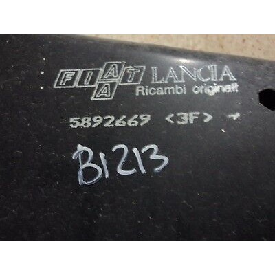 B1213 - LANCIA THEMA PASSARUOTA ANTERIORE DESTRO 5892669-0
