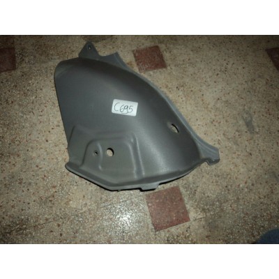 C695 - 130 1825924 PLASTICA PASSARUOTA ORIGINALE FIAT