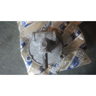 D169 XX - AUD9258 COPERCHIO SUPERIORE CARBURATORE TRIUMPH TR4 A TR4A SU-HS6-0
