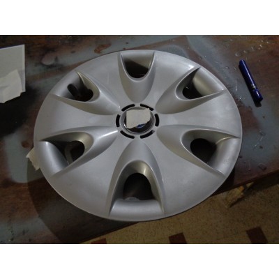 D5AA YY - COPPA BORCHIA COPPETTA COPRICERCHIO RUOTA PLASTICA BMW  16