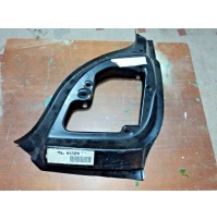 E1326 - FORD FIESTA 96 1996 1043987 SEDE FARO POSTERIORE LAMIERATO