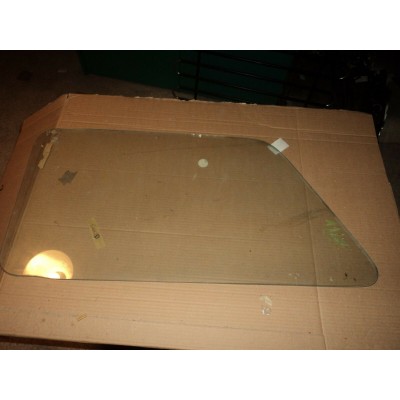 E1499 - VETRO POSTERIORE SINISTRO SX AUTOBIANCHI A112 