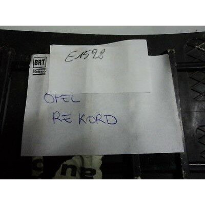 E1592 - COPRIRADIATORE OPEL REKORD-0