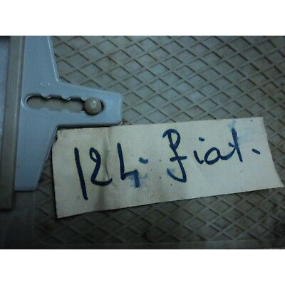 E1656 - COPRIRADIATORE FIAT 124 -0