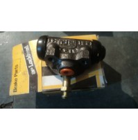 E2371 § LW11088 CILINDRETTO FRENO POSTERIORE FORD FIESTA MK1 