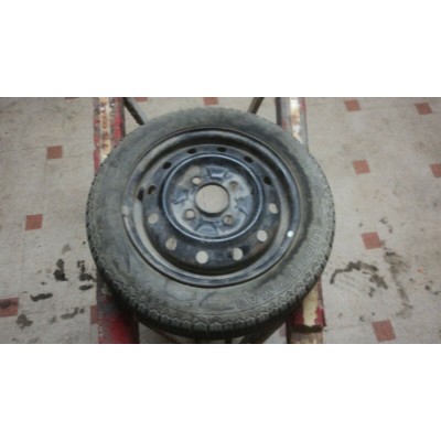 F1281A - RUOTA COMPLETA CERCHIO + PNEUMATICO USATO  135 70 13 
