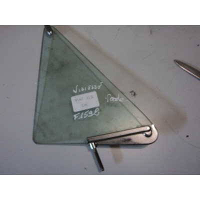F1592 - vetro DEFLETTORE VIDIESSE ANTERIORE DESTRO DX FIAT 128 VERDE