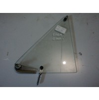 F1602 - vetro DEFLETTORE ANTERIORE SICURSIV BIANCO ANTERIORE DESTRO DX FIAT 127 