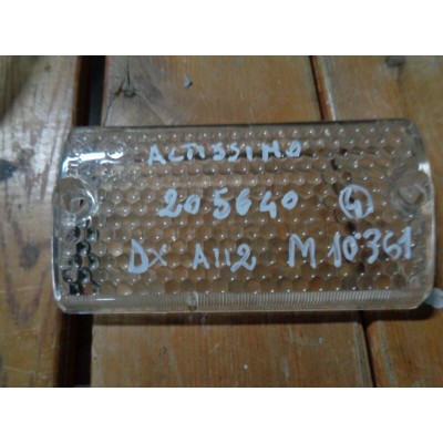 M10361 - PLASTICA FANALINO FRECCIA ANTERIORE AUTOBIANCHI A112 DX DESTRO