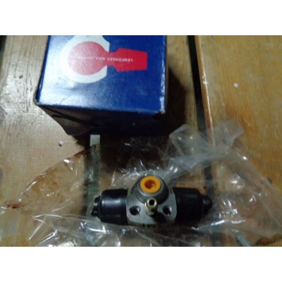 M10389 - CILINDRETTO FRENO 331611053B VW GOLF VENTO AUDI SEAT SKODA