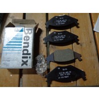 M10440 - KIT SERIE PATTINI PASTICCHE FRENI B 342315 VW GOLF JETTA PASSAT POLO