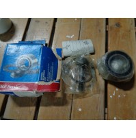 M10578 - VKBA1356 CUSCINETTO RUOTA AUDI 100 200 90 A4 A6 SKODA SUPERB VW PASSAT