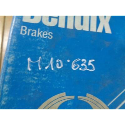 M10635 - KIT SET SERIE GANASCE FRENI 330800 CITROEN VISA PEUGEOT 104 RENAULT R4-0