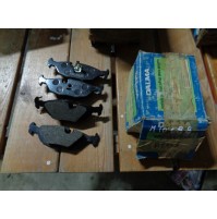 M10688 - KIT SERIE SET PATTINI PASTICCHE FRENI P2935 POSTERIORI VOLVO