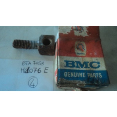 M1076E XX - BTA7058 PERNO ORIGINALE BMC BRITISH LEYLAND