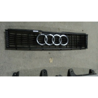 M1461 XX - GRIGLIA CALANDRA AUDI 80