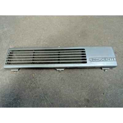 M1748 XX - GRIGLIA PLASTICA RADIATORE INNOCENTI MINI 650 2CYL