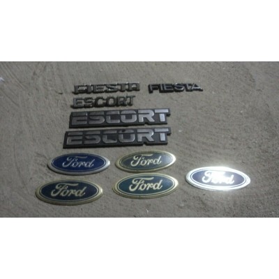 M2535 XX - STOCK LOGO SCRITTA EMBLEM BADGE STEMMA FORD ESCORT FIESTA