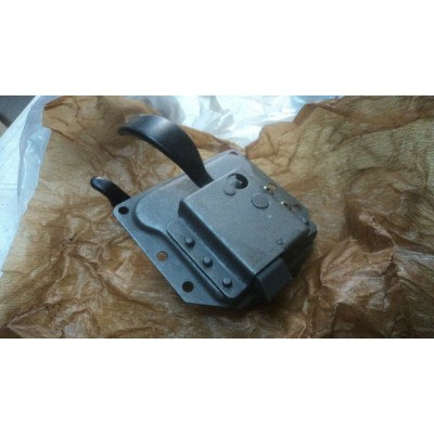 M3956 - SERRATURA PORTA LAND ROVER 88 109 2 3 SERIE 345433-0