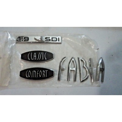 M476 XX - KIT LOGO FREGIO EMBLEMA EMBLEM STEMMA SKODA FABIA 