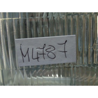 M4787 XX - SILT 6061110 GRUPPO OTTICO ANTERIORE FANALE FIAT UNO MK1-2