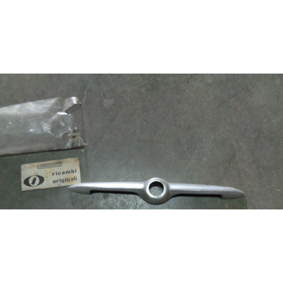 M5499 XX - 33471002 innocenti austin a40 MANIGLIA COFANO POSTERIORE