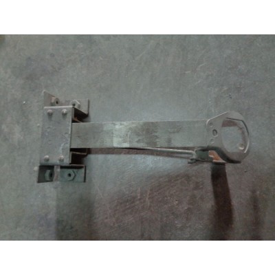 M5506 XX - CONGENO CHIUSURA COFANO   innocenti austin a40