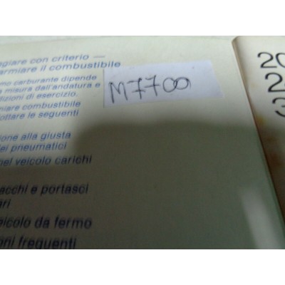 M7700 XX - LIBRETTO USO E MANUTENZIONE MERCEDES 200D 240D 300D '82-0