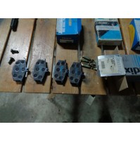 M8379 - B342251 SET SERIE PASTICCHE PASTIGLIE ANTERIORI RENAULT 4 5 R4 R5