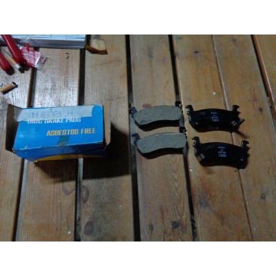 M8379H - SET SERIE PASTICCHE PASTIGLIE NISSAN MARCH K10