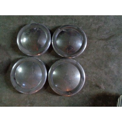 M8482 XX - KIT 4 PEZZI COPPE COPPETTE BORCHIE RUOTA INNOCENTI MINI MINOR