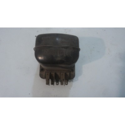 M87 XX - REGOLATORE DI TENSIONE LUCAS RB 106/2 12V 