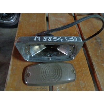 M8854 XX - LUCE FANALINO ANTERIORE  AUSTIN INNOCENTI IM4 J4