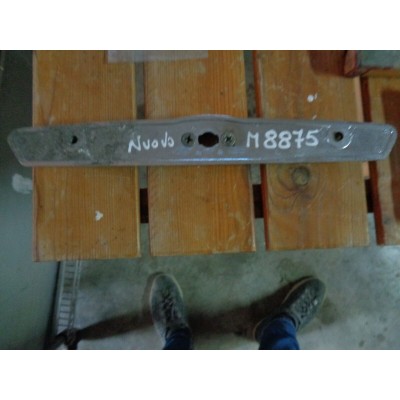 M8875 XX - MANIGLIA COFANO POSTERIORE INNOCENTI AUSTIN A40-0