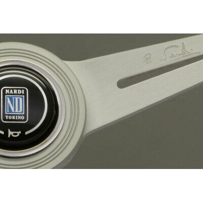VOLANTE NARDI - legno di mogano razze BIANCHE ANODIZZATE - Ø 360mm 5061.36.1000 -1